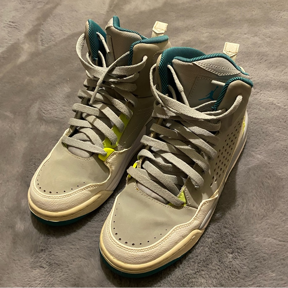 JORDAN flights Shoes